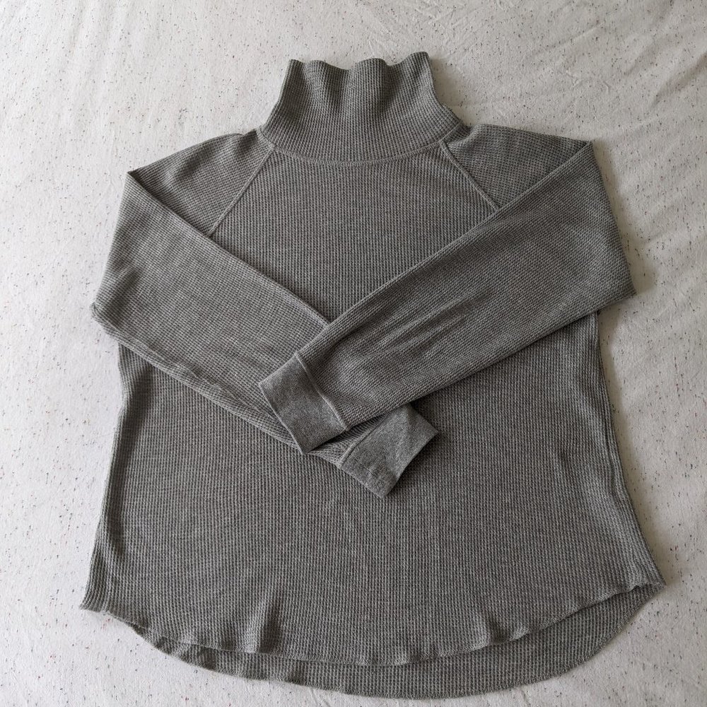 EVERLANE Organic Cotton turtleneck Grey Waffle Tee / T shirt - Size S